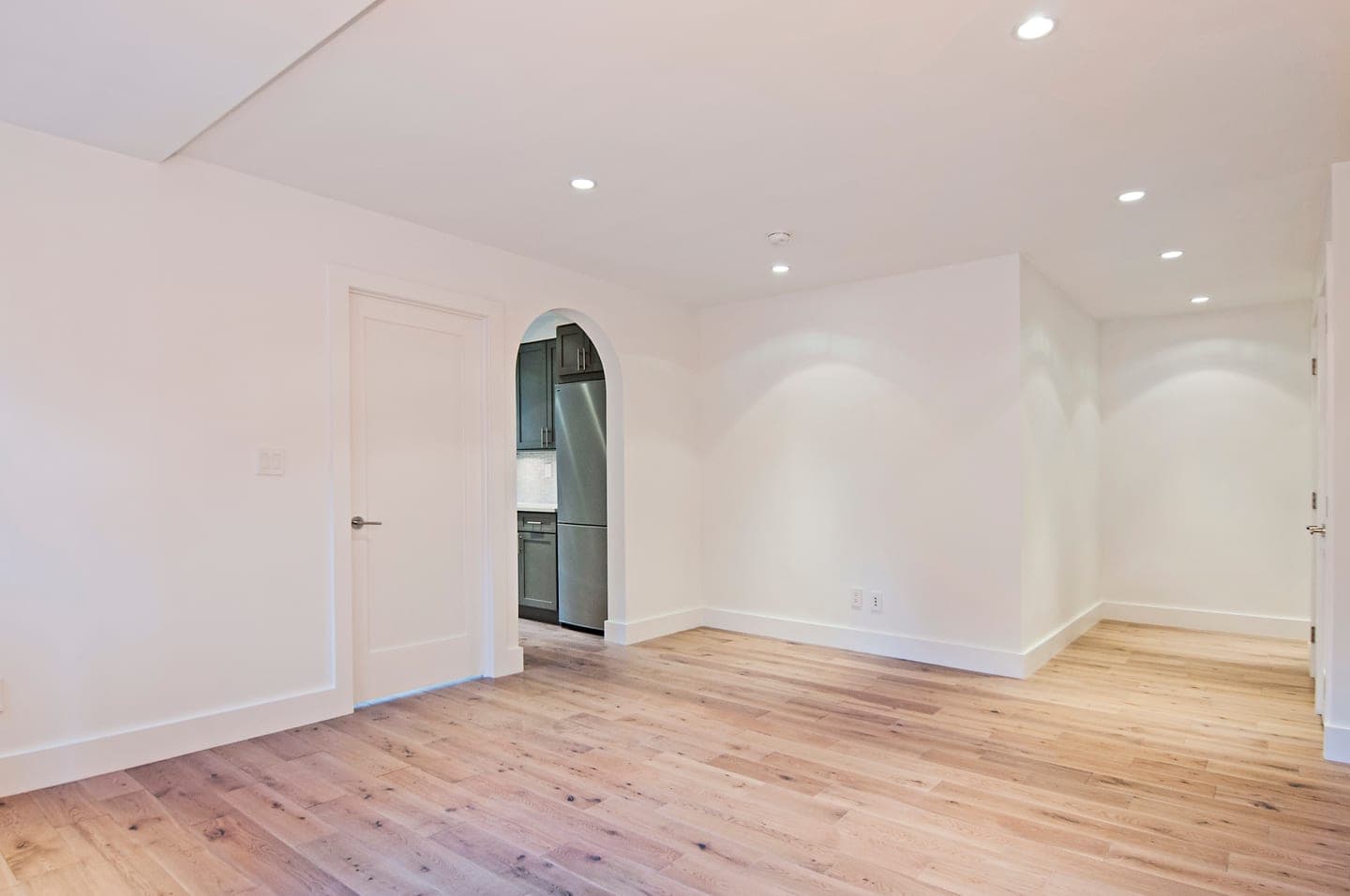 361 East 50th St