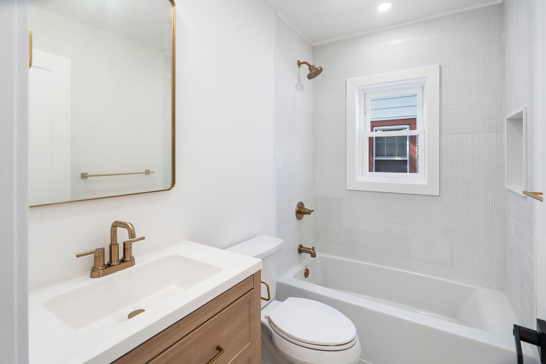 Maple Residence — Bath 2A