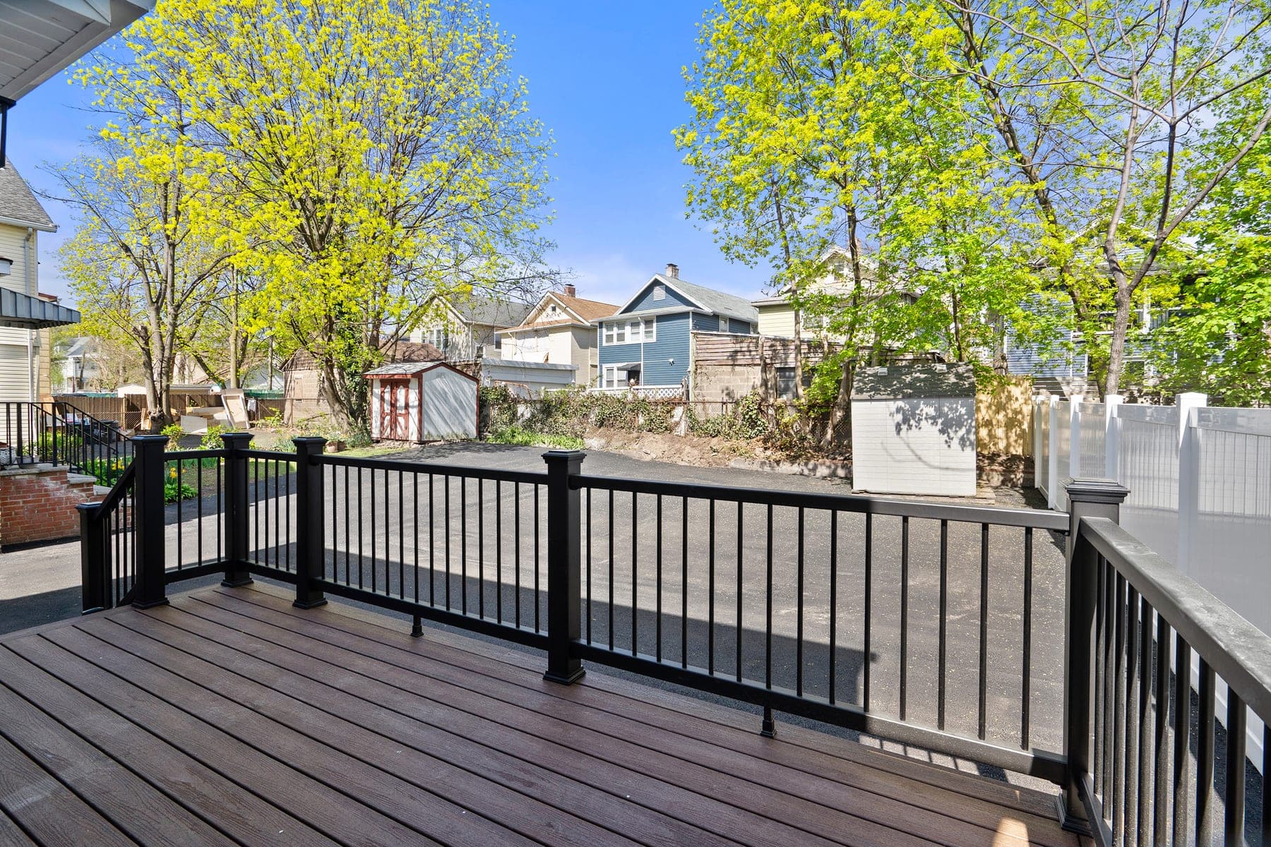 Maple Residence — Deck