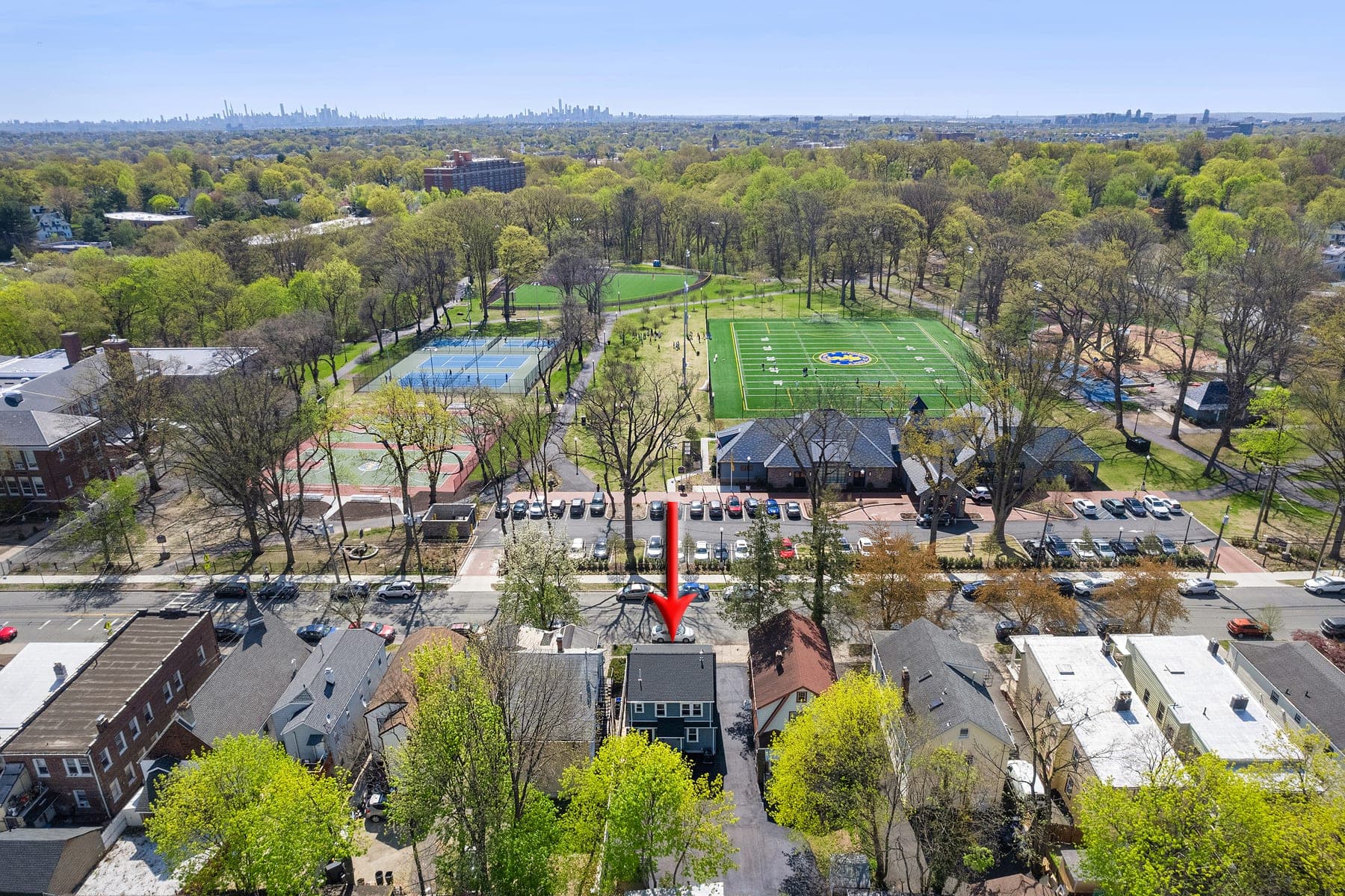 Maple Residence — Aerial5 arrow